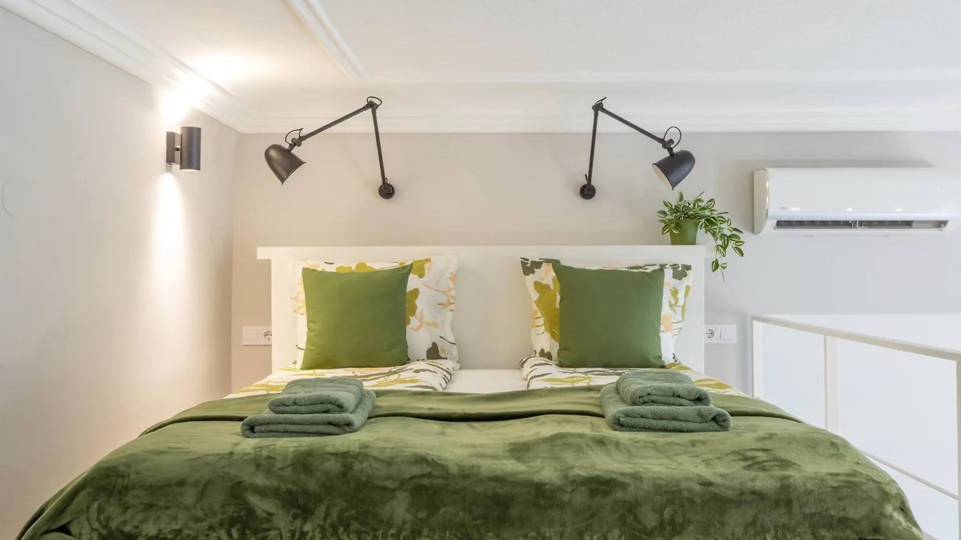 Apartment Budapest Holidays Chic